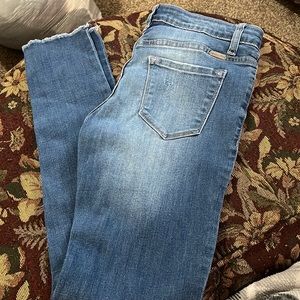 Kancan skinny jeans. Size 27
